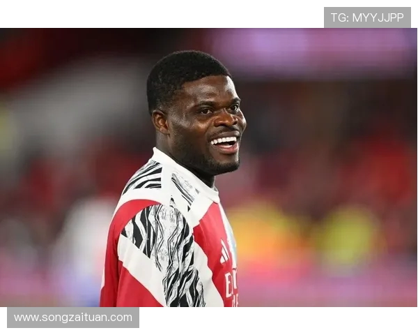 阿尔特塔痛失中场支柱！帕尔特伊自由身离队，阿森纳启动亿元换血计划